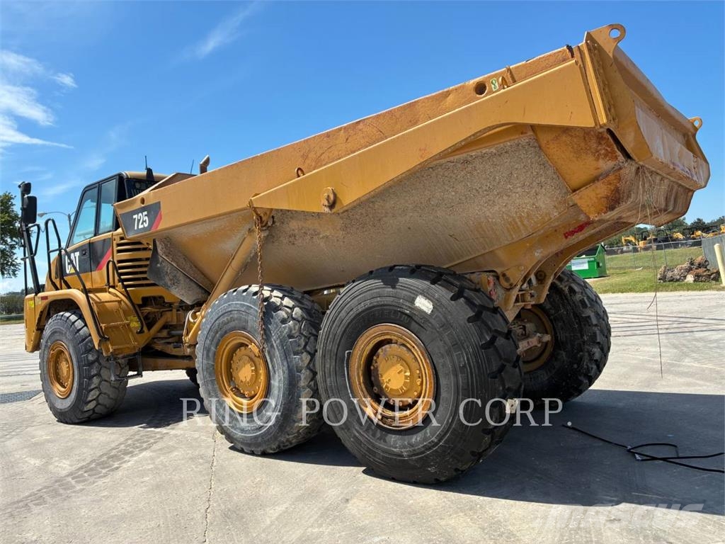 CAT 725TG Dumpers articolati