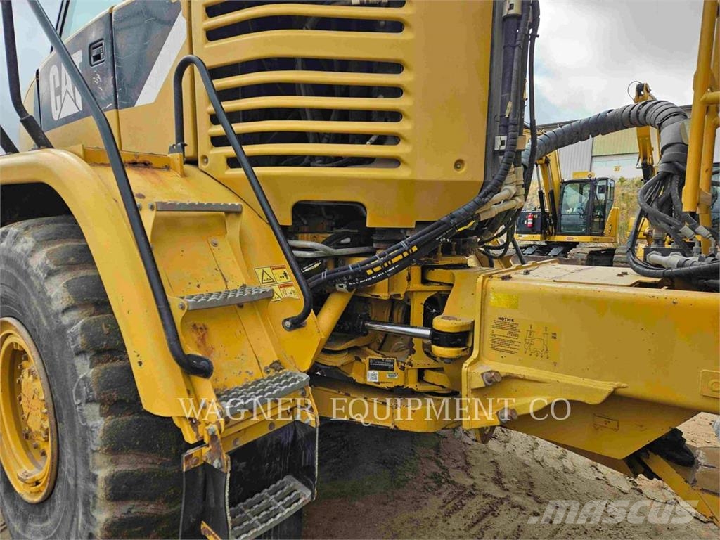 CAT 730 Water tankers