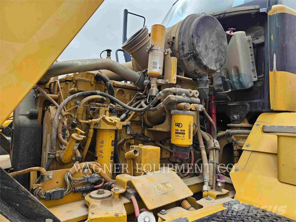 CAT 730 Water tankers
