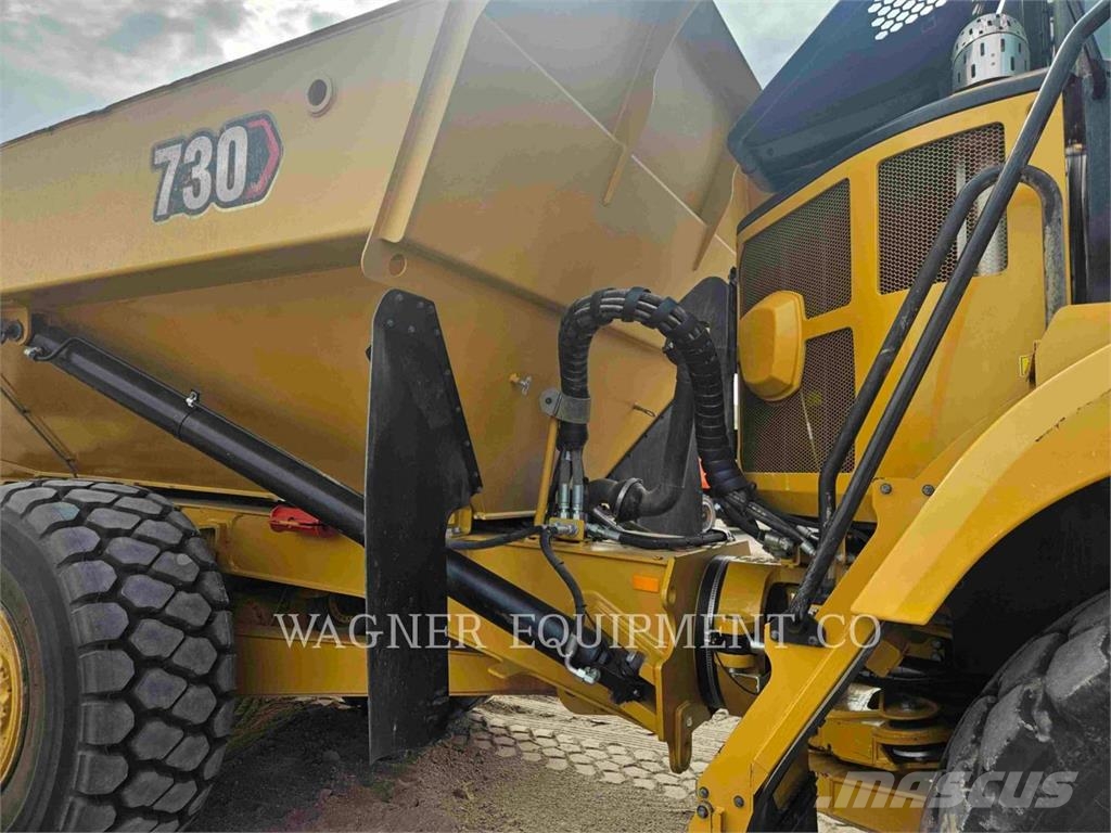 CAT 730 Caminhão basculante articulado ADT