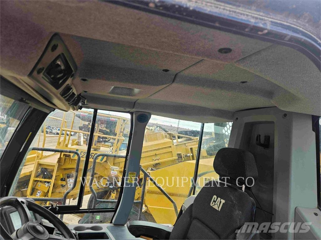 CAT 730 Caminhão basculante articulado ADT