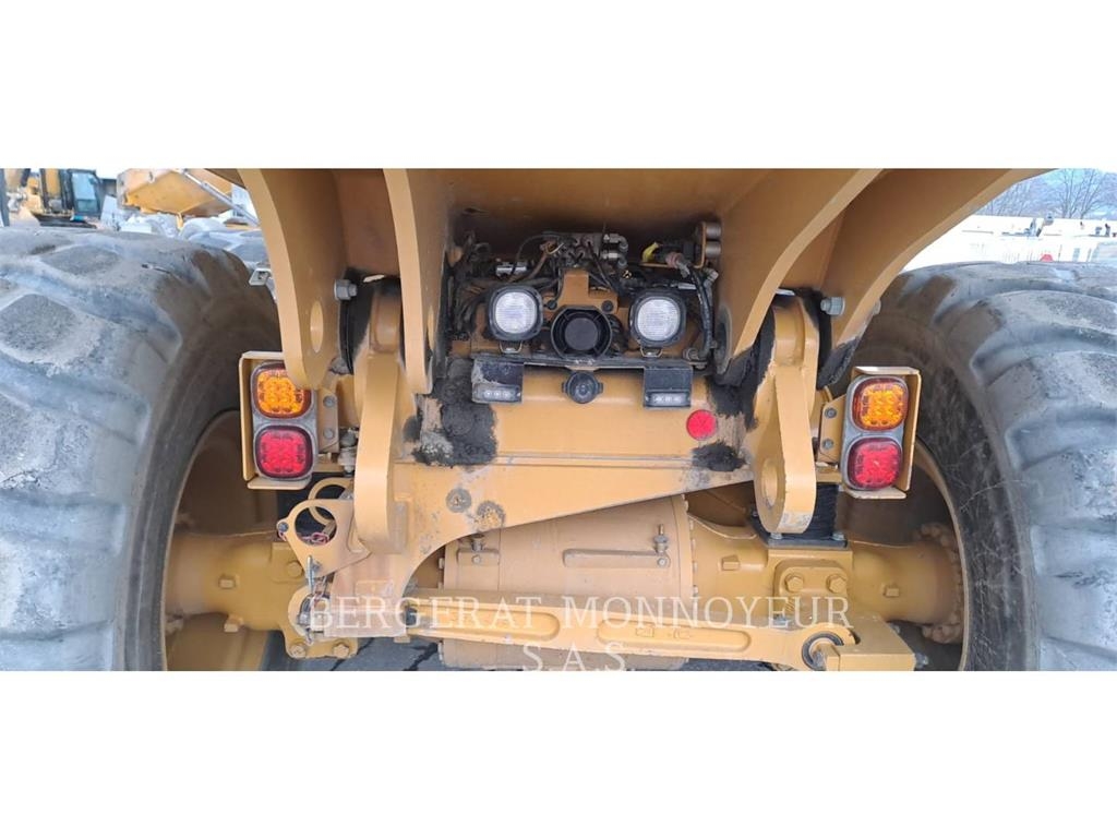 CAT 730 Dúmpers articulados