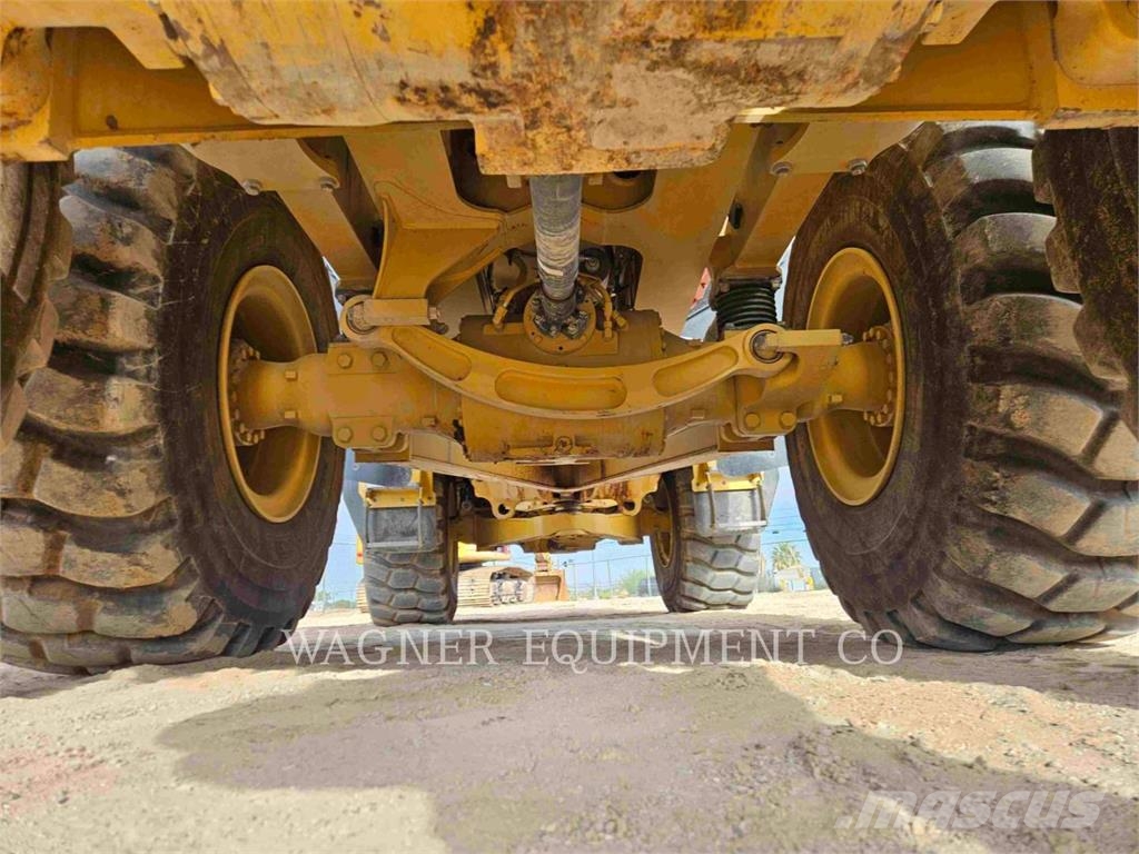 CAT 730 Articulated Haulers