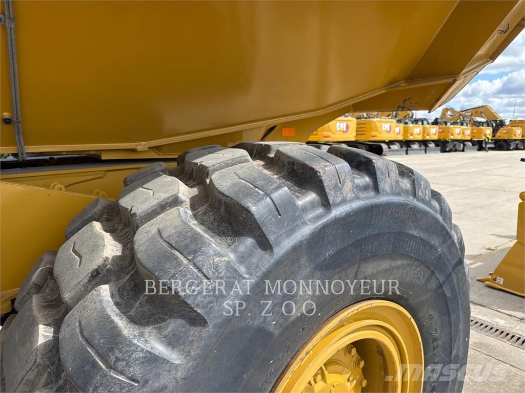 CAT 730 Dumper - Knickgelenk