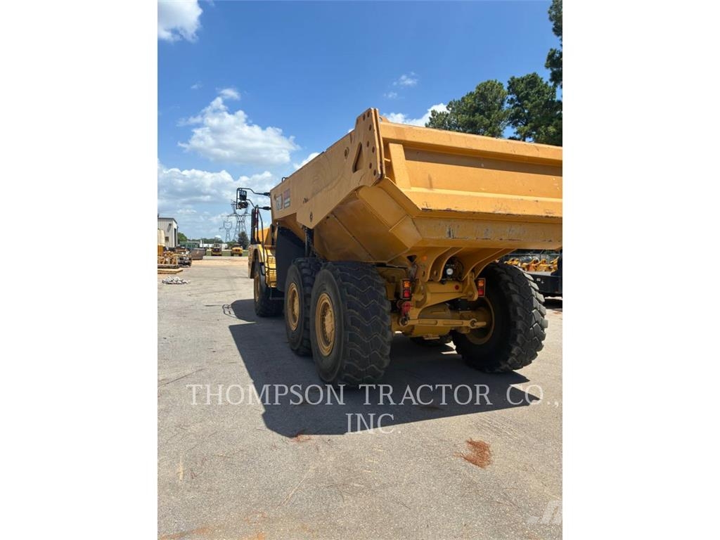 CAT 730 Dumper - Knickgelenk