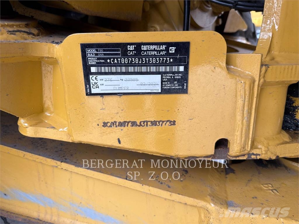 CAT 730 Dumper - Knickgelenk
