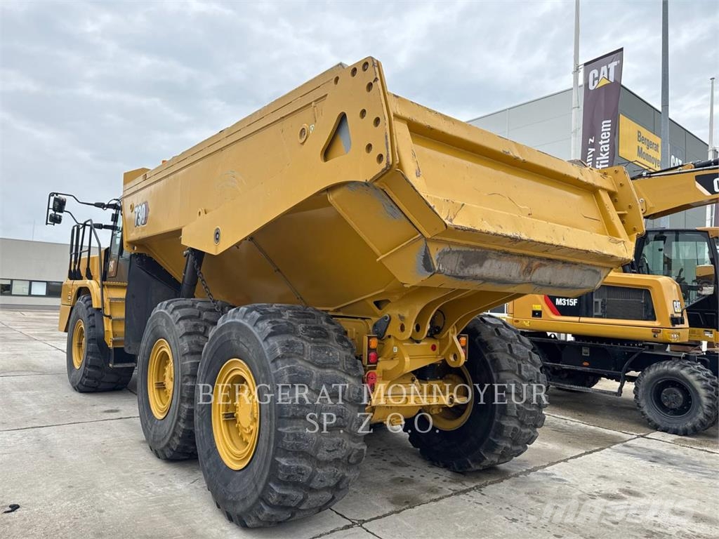 CAT 730 Dumper - Knickgelenk