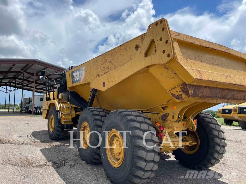CAT 730 Artikulētie pašizgāzēji