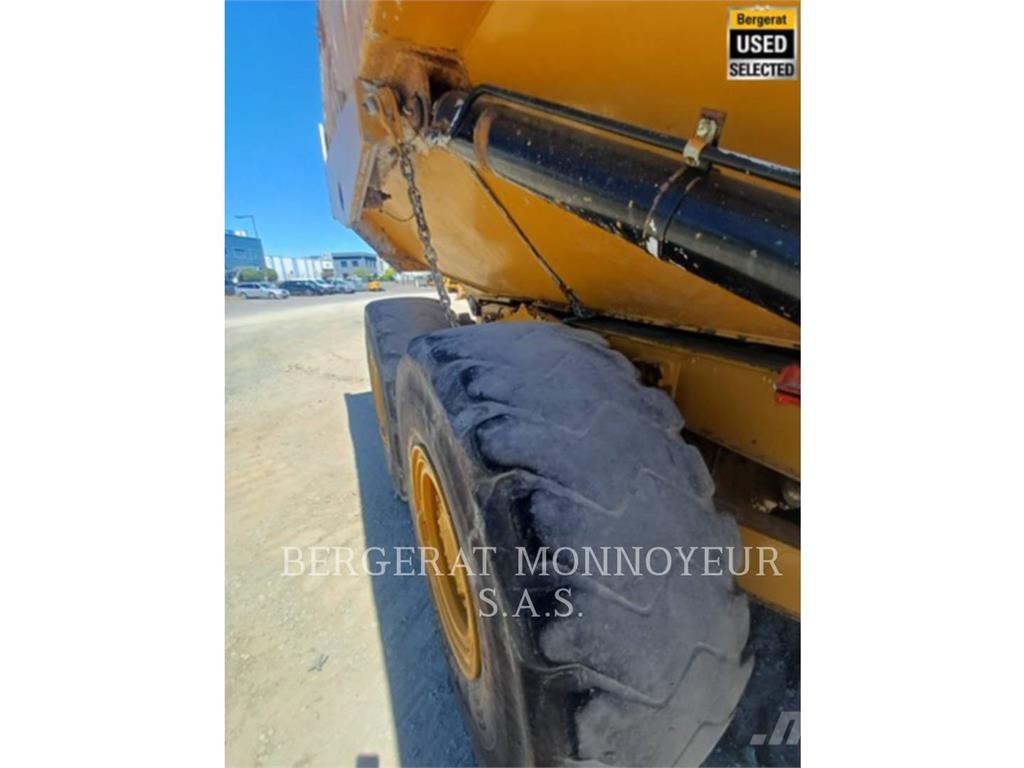 CAT 730 Σπαστό Dump Truck ADT