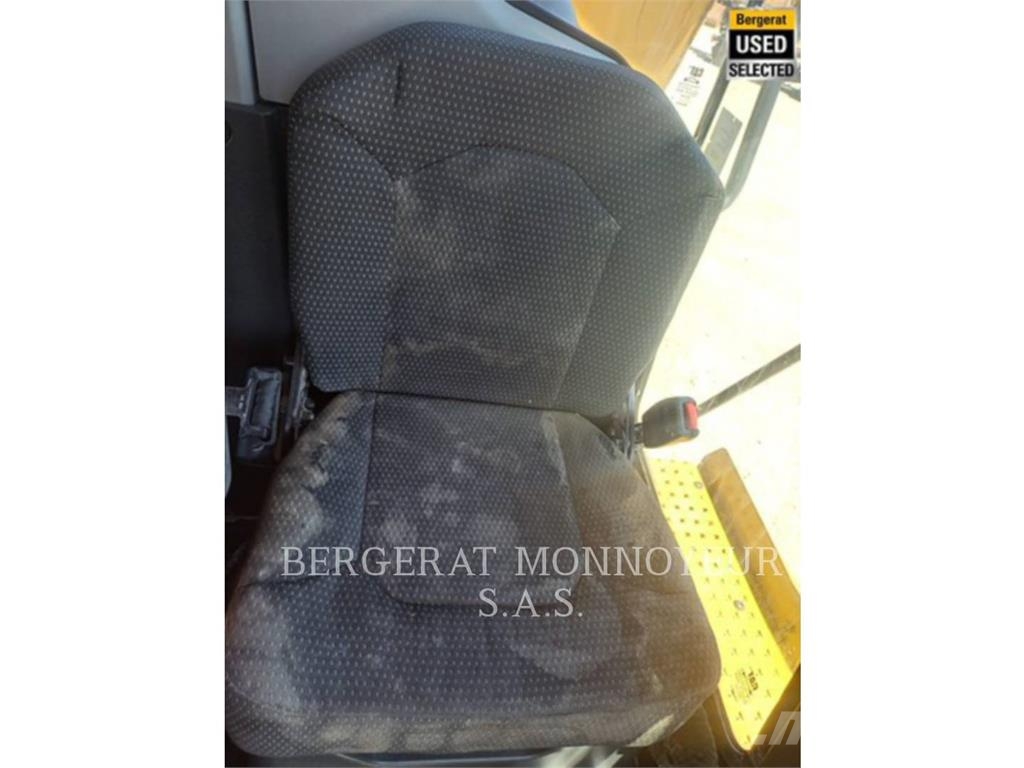 CAT 730 Σπαστό Dump Truck ADT