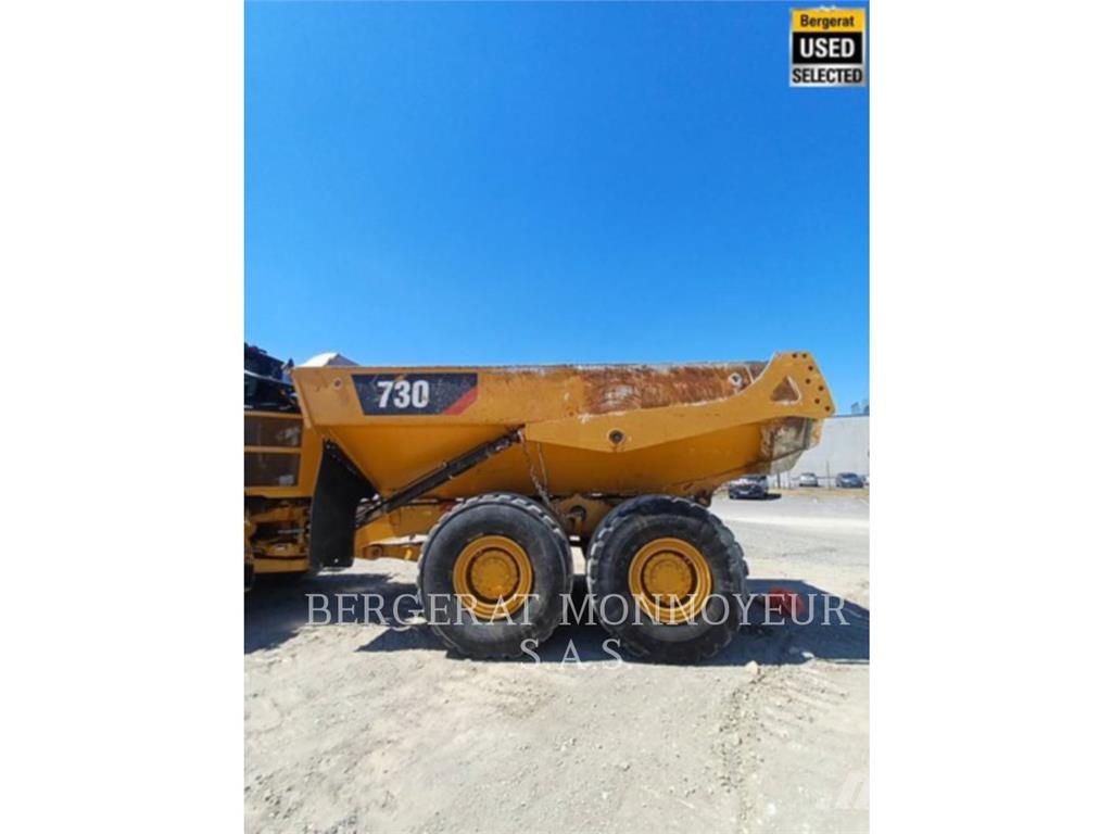 CAT 730 Σπαστό Dump Truck ADT