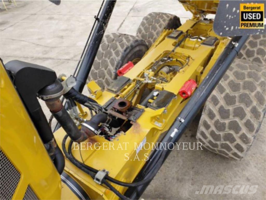 CAT 730 Dumpers articolati