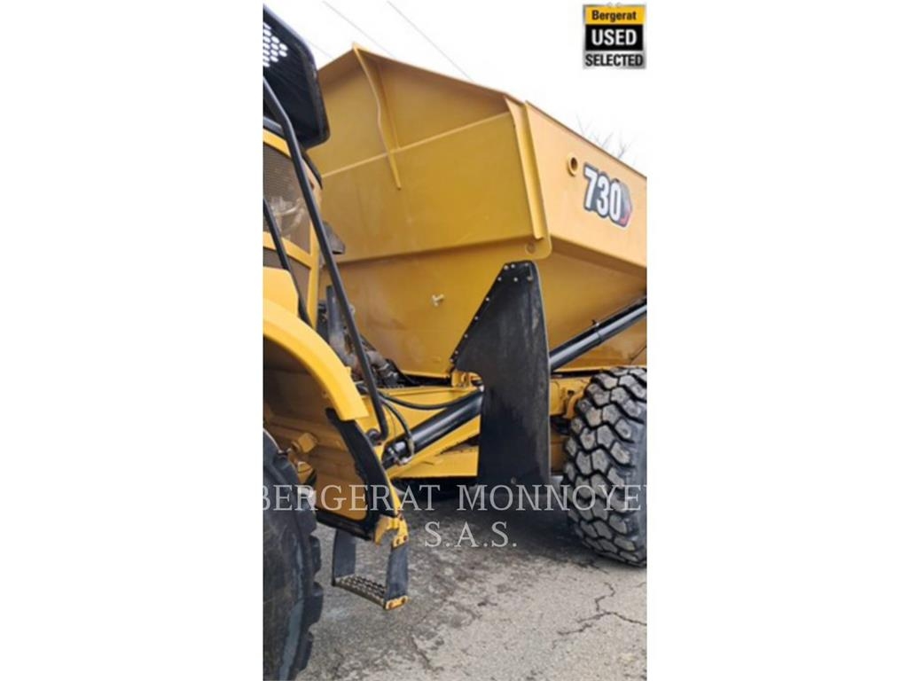 CAT 730 Σπαστό Dump Truck ADT