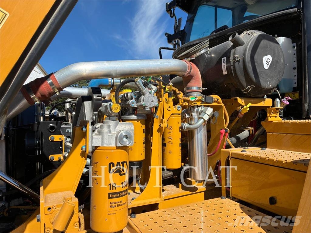CAT 730 Artikulētie pašizgāzēji