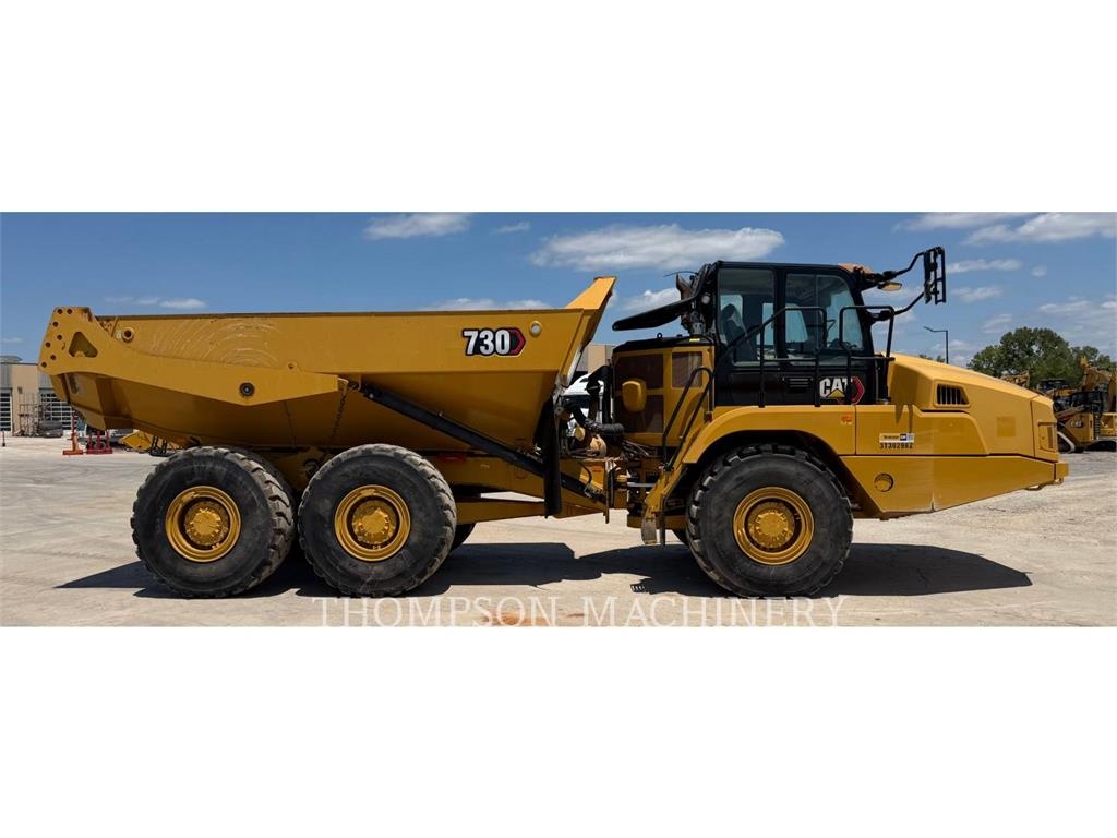 CAT 730 ساحبات مفصلية
