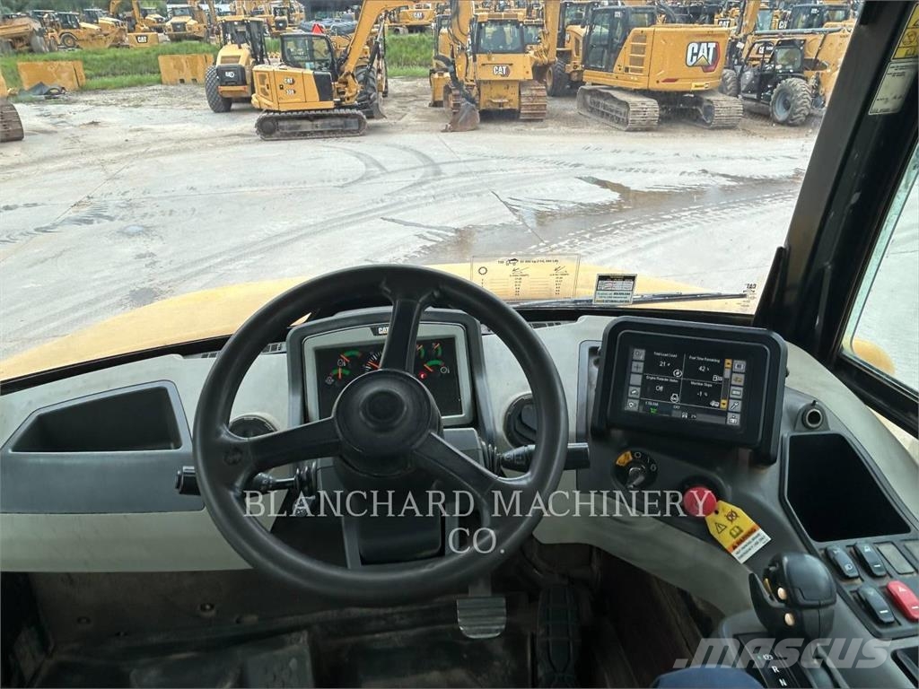 CAT 730 Zglobni damperi