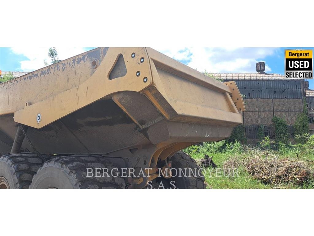 CAT 730 Knik dumptrucks