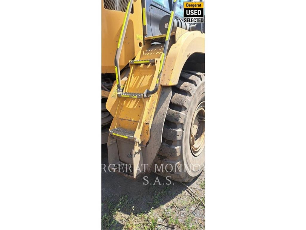 CAT 730 Knik dumptrucks