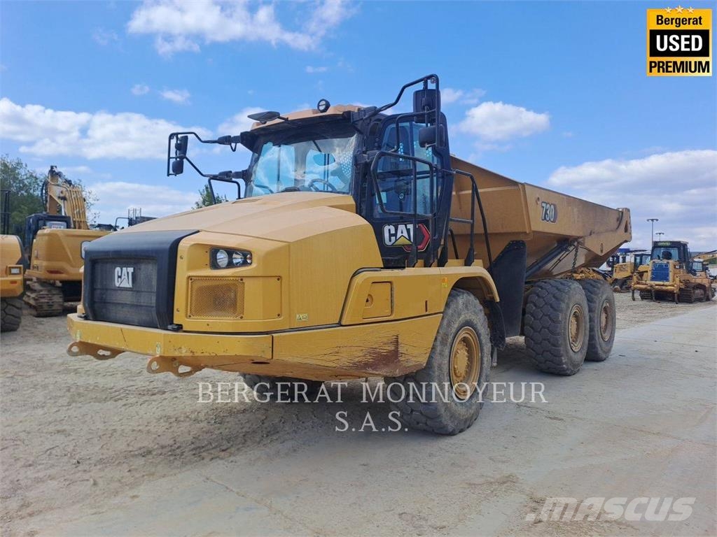 CAT 730 Dumper - Knickgelenk