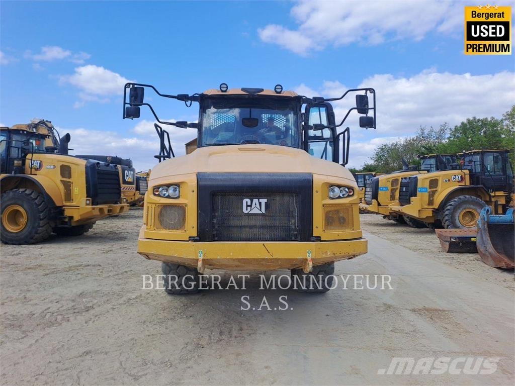 CAT 730 Dumper - Knickgelenk