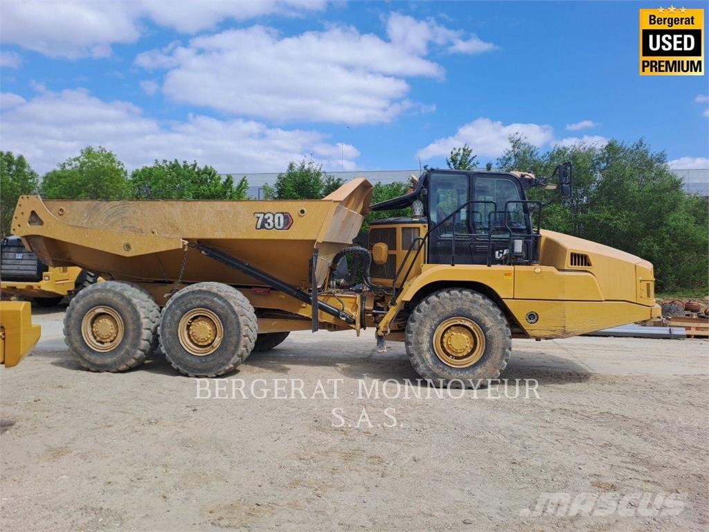 CAT 730 Dumper - Knickgelenk