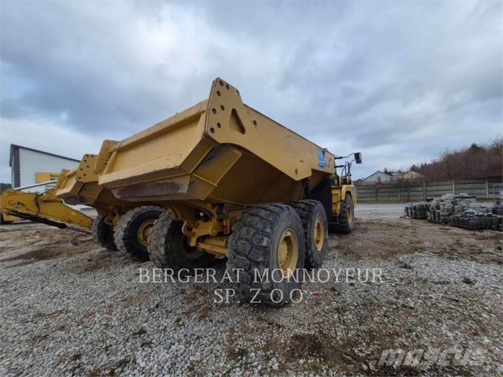CAT 730-04 Dumper - Knickgelenk