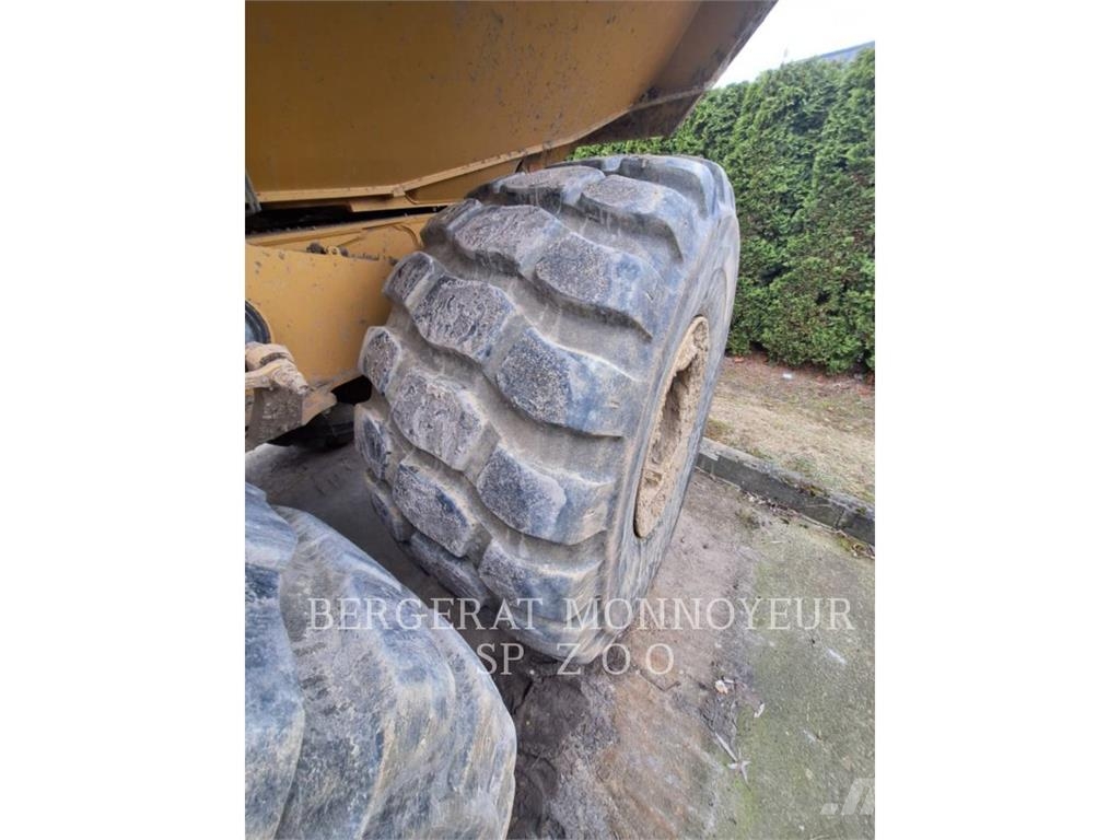 CAT 730-04 Dumper - Knickgelenk