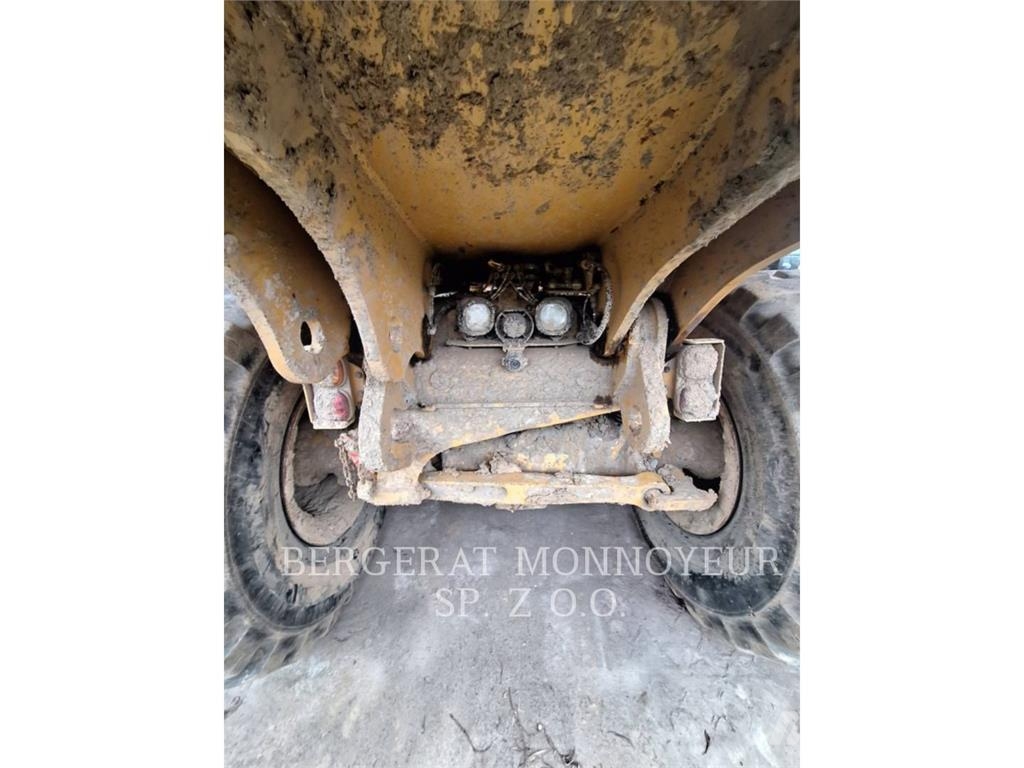 CAT 730-04 Dumper - Knickgelenk