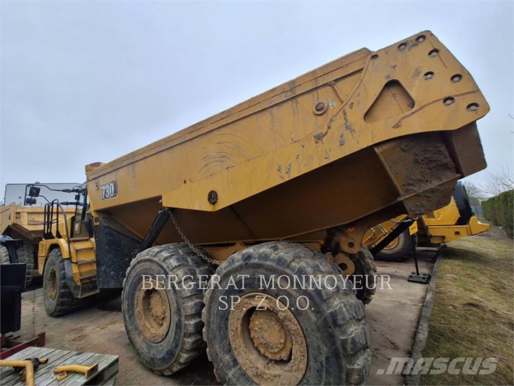 CAT 730-04 Dumper - Knickgelenk