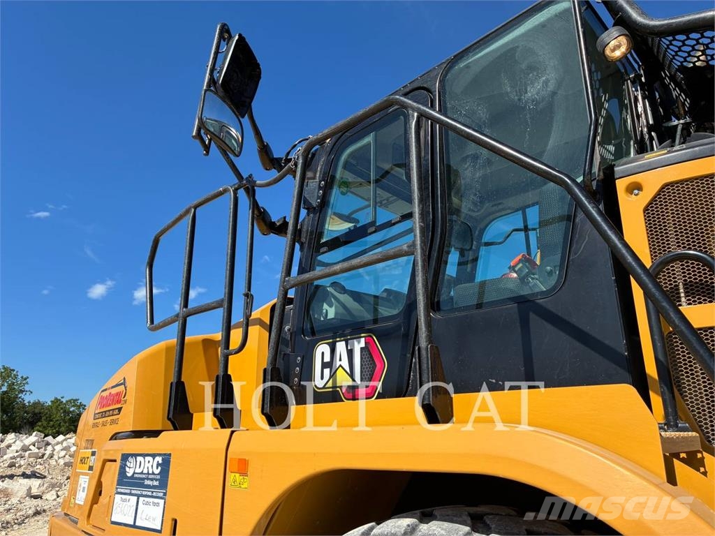 CAT 730-04 Dumpers articolati