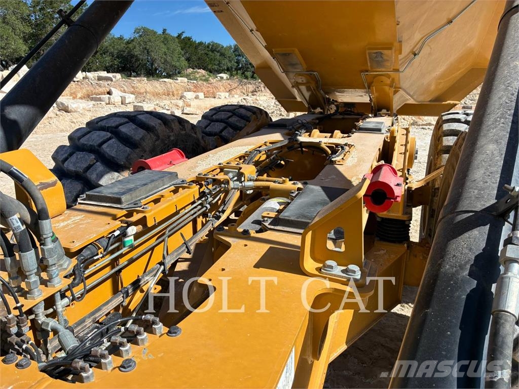 CAT 730-04 Dumpers articolati