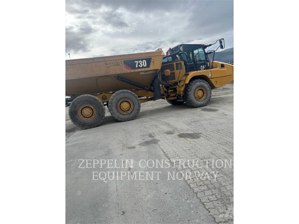 CAT 730-04 鉸接式起吊車