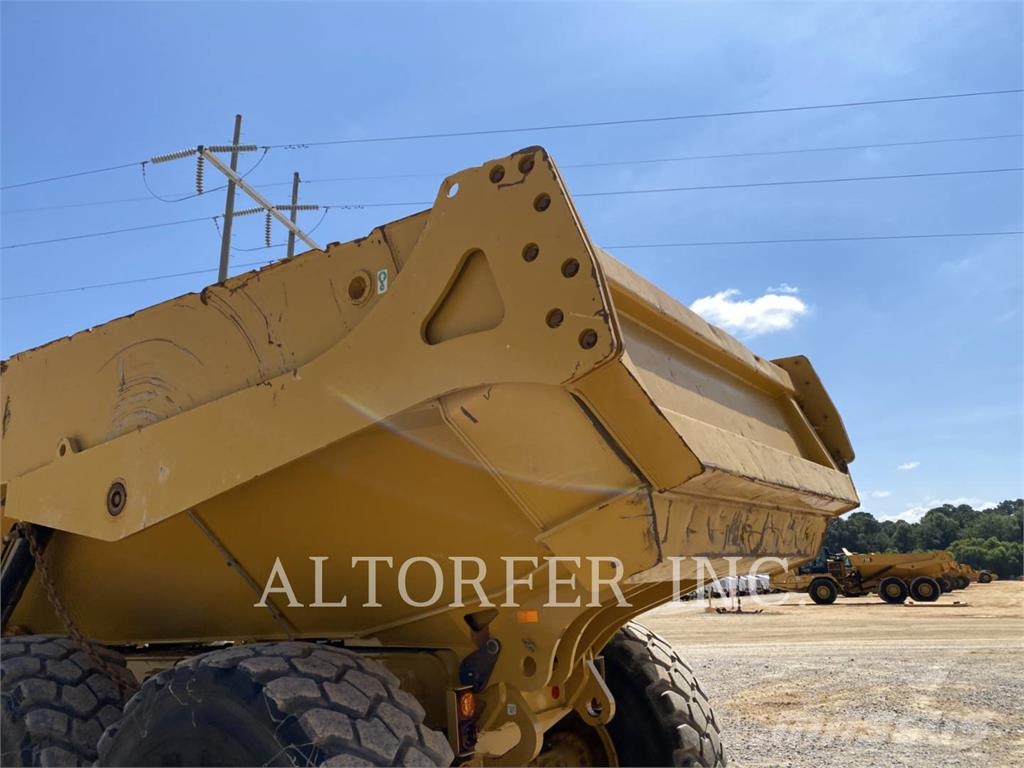 CAT 730-04 Liigendraamiga pinnaseveokid
