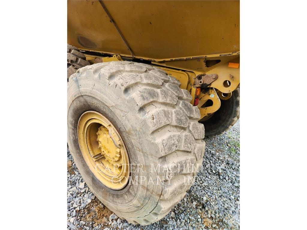 CAT 730-04 TG Kĺbové nákladné autá