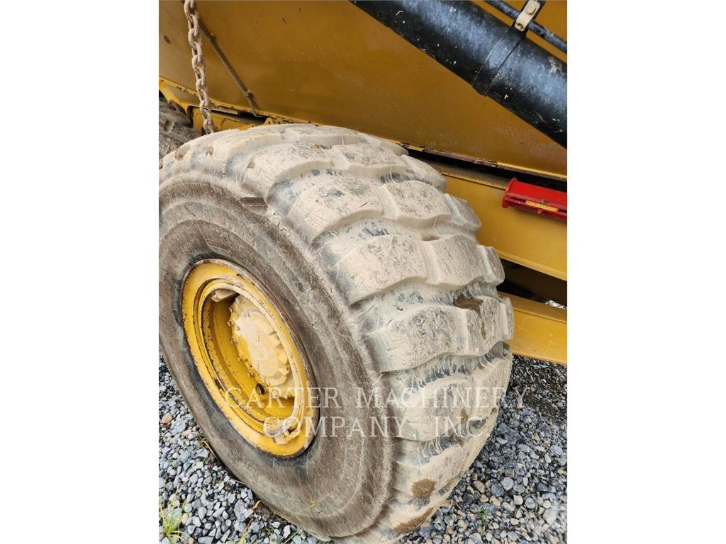 CAT 730-04 TG Kĺbové nákladné autá