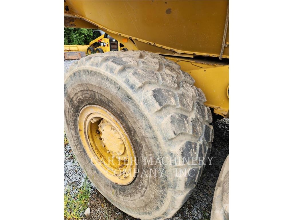 CAT 730-04 TG Kĺbové nákladné autá