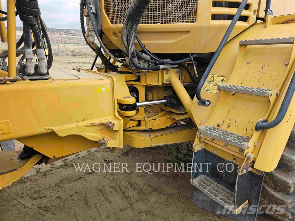 CAT 730 6K WT Water bowser