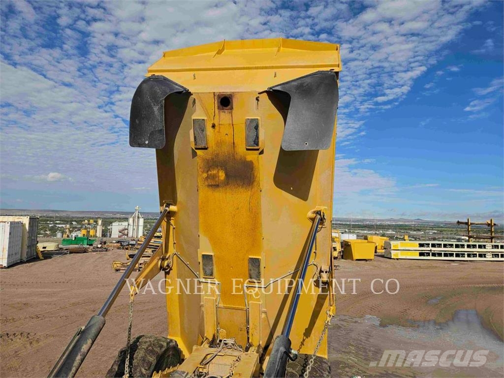 CAT 73004 Terrængående lastbiler