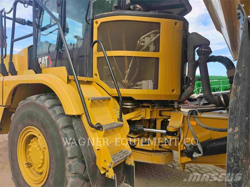 CAT 73004 鉸接式起吊車