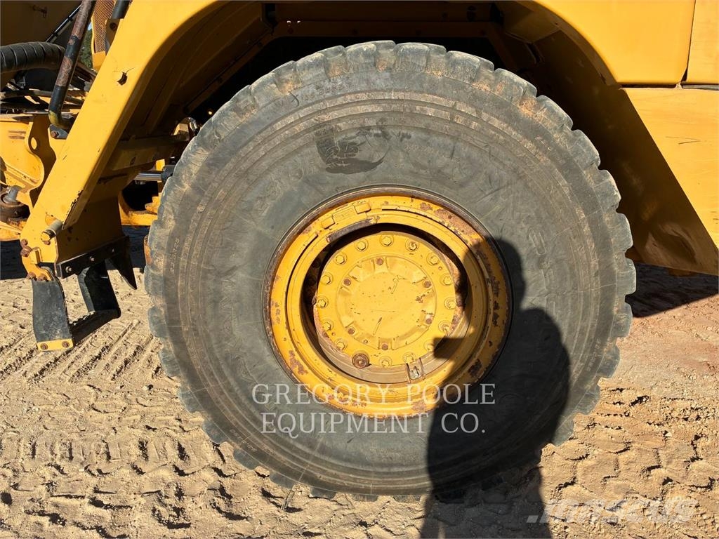 CAT 730C Articulated Haulers
