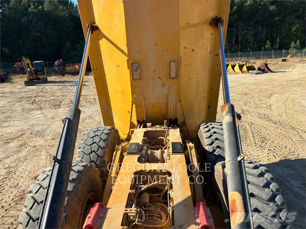 CAT 730C Articulated Haulers
