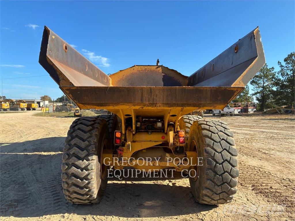 CAT 730C Articulated Haulers