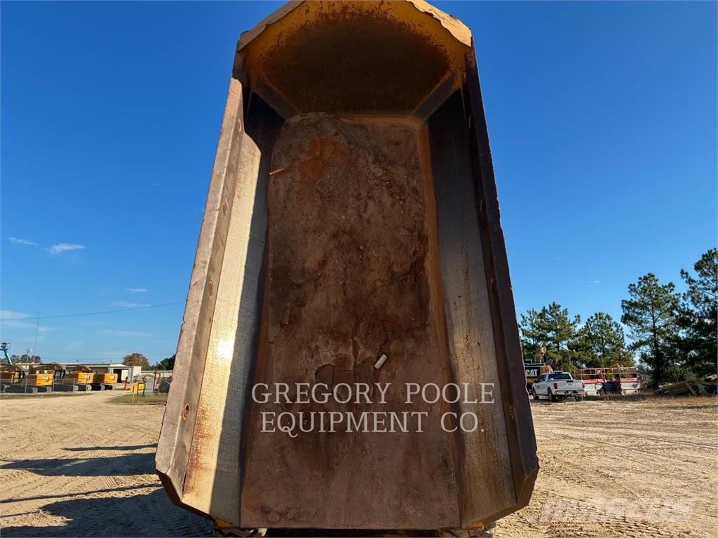 CAT 730C Articulated Haulers