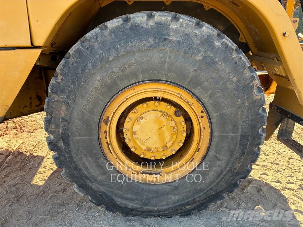 CAT 730C Articulated Haulers