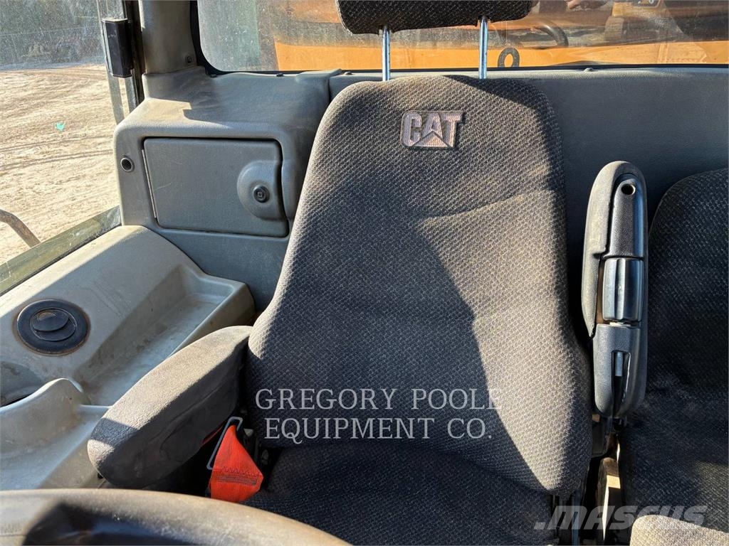 CAT 730C Articulated Haulers