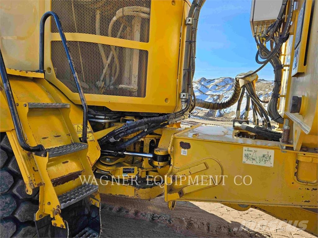 CAT 730C Vattentankbilar