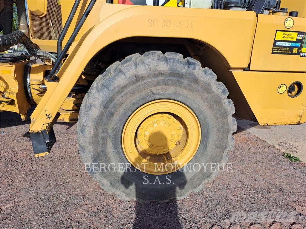 CAT 730C2 Midjestyrd dumper