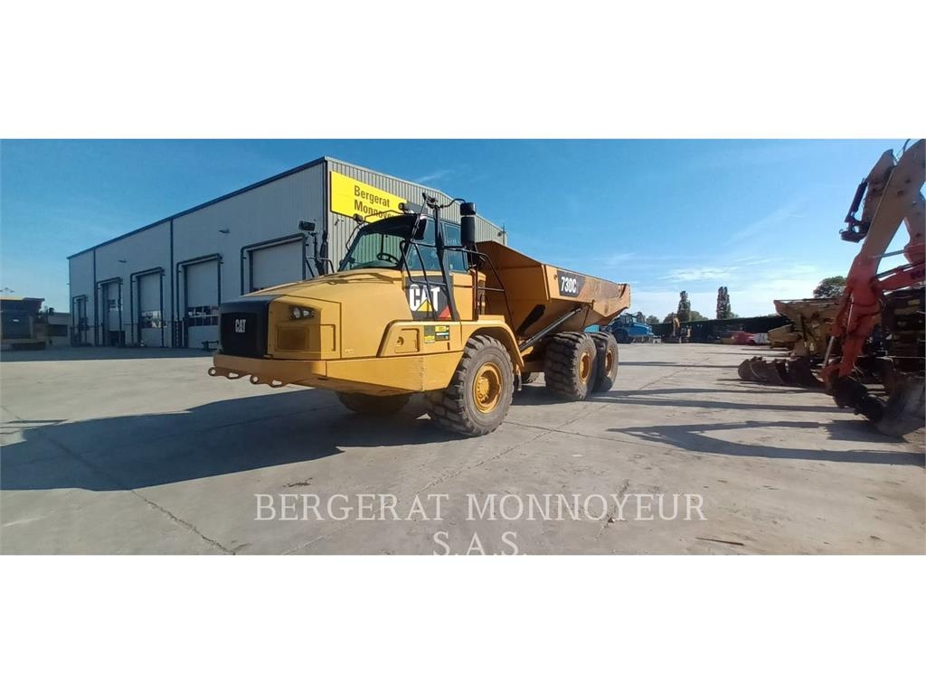 CAT 730C2 Midjestyrd dumper