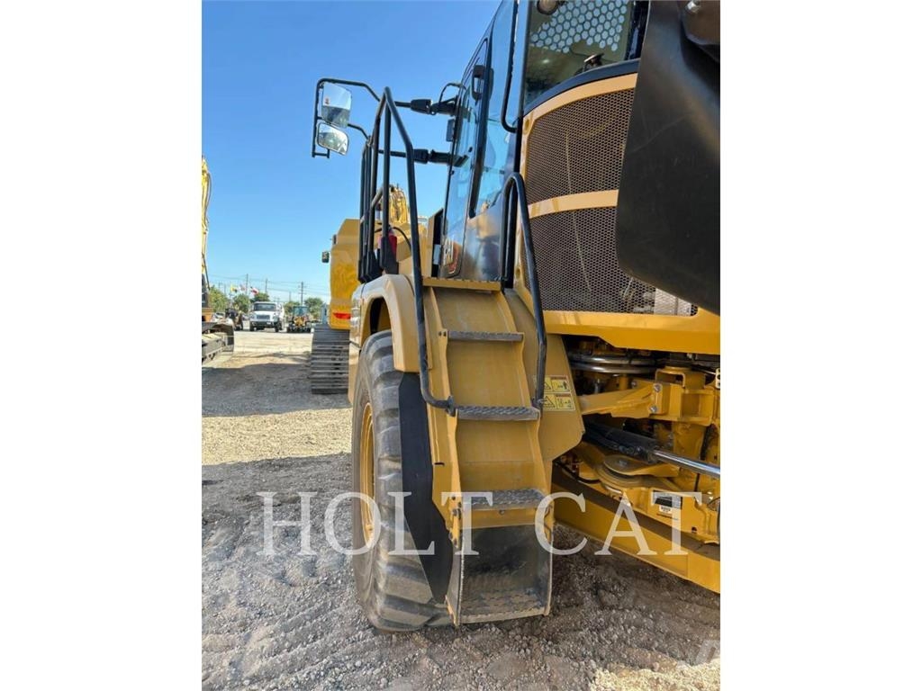 CAT 735 Dúmpers articulados