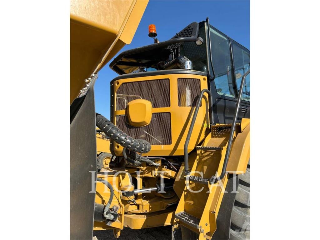 CAT 735 Dúmpers articulados